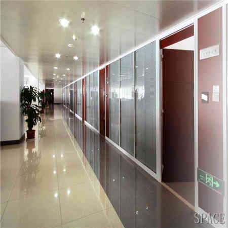 广宁办公室玻璃隔断百叶双层价格